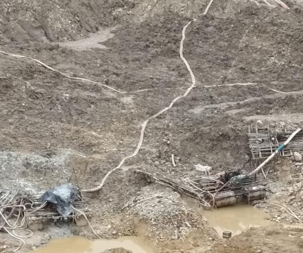 Lagi, Satpol PP Babel Tertibkan Tambang Ilegal Samping Bandara 