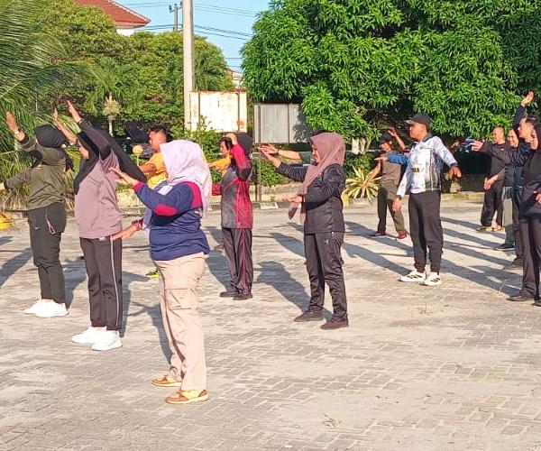 Satpol PP Babel Gelar Latihan Fisik, Kasat Tekankan Kekompakan Polpar dan Tim Walsus